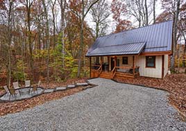 new cabin, porch view